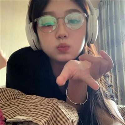 翘楚